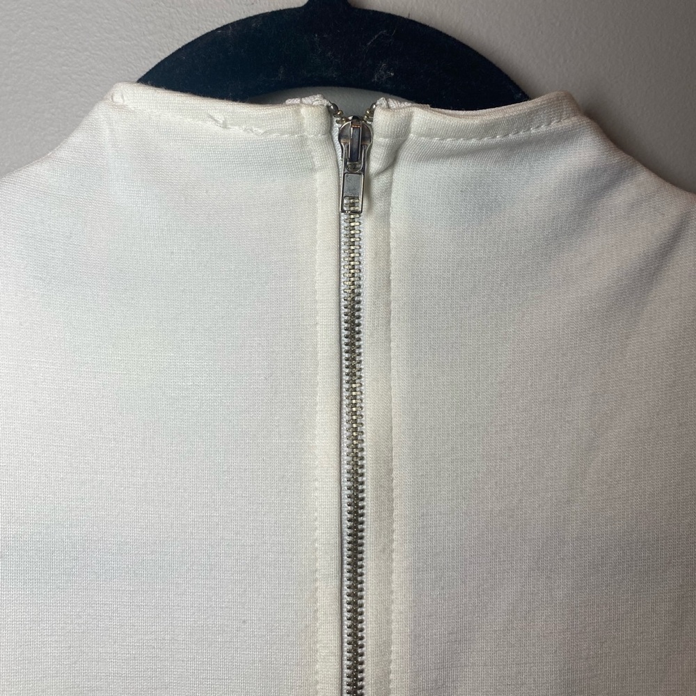 Soprano White Zipper Dress - Picture 4 of 6